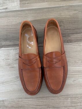 Allen Edmonds 9 A loafers (narrow fit)